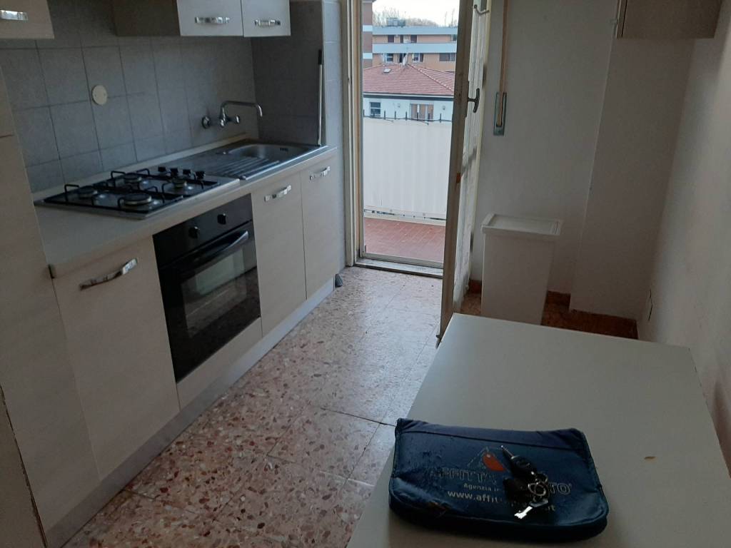 Appartamento a Pisa in Via Di Pratale, 18 - Foto 3