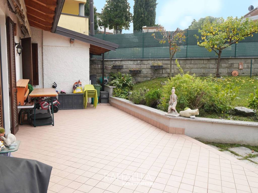 Appartamento a Scanzorosciate in Via Collina Alta, 24 - Foto 3