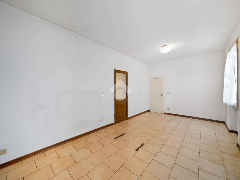 Appartamento a Reggio emilia in Via Guicciardini - Foto 4