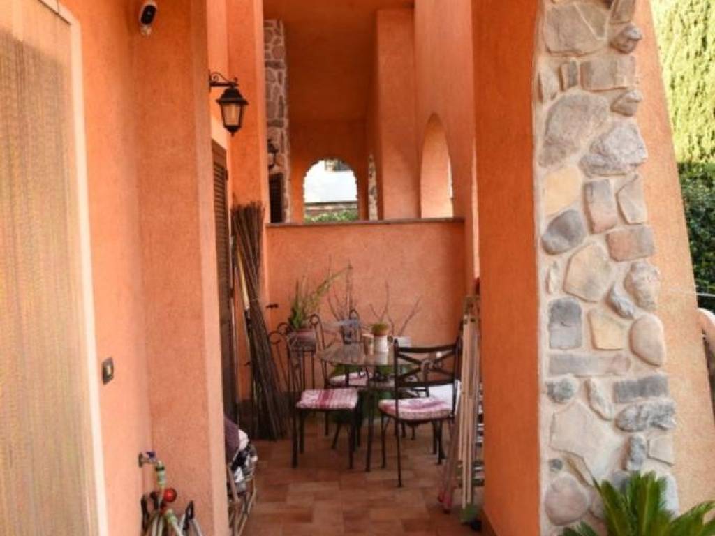 Villa a Monte compatri in Via Casilina, 1038 - Foto 4