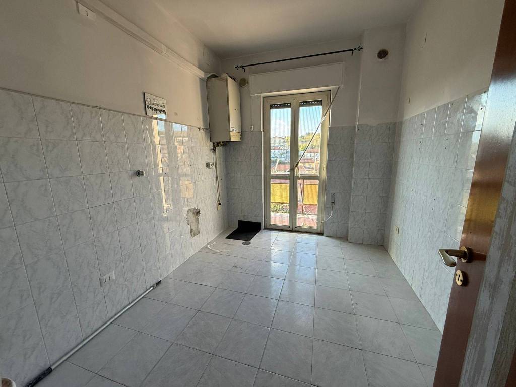 Appartamento a Benevento in Contrada San Vito - Foto 4