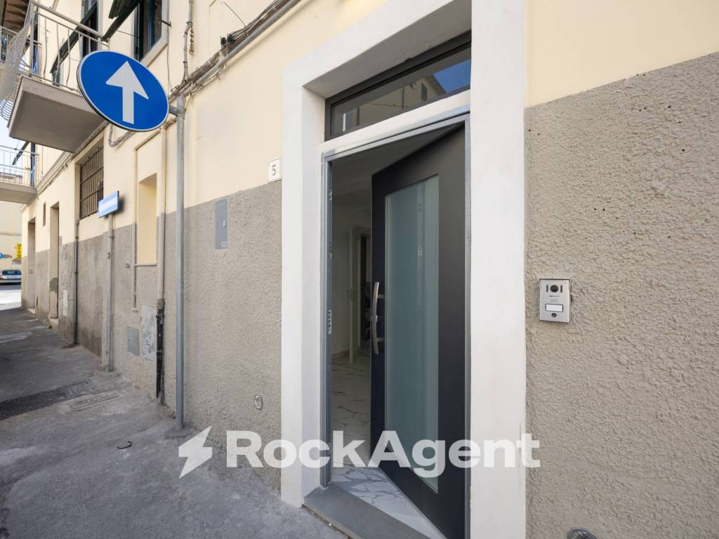 Appartamento a Livorno in Via Bassa, 5 - Foto 4