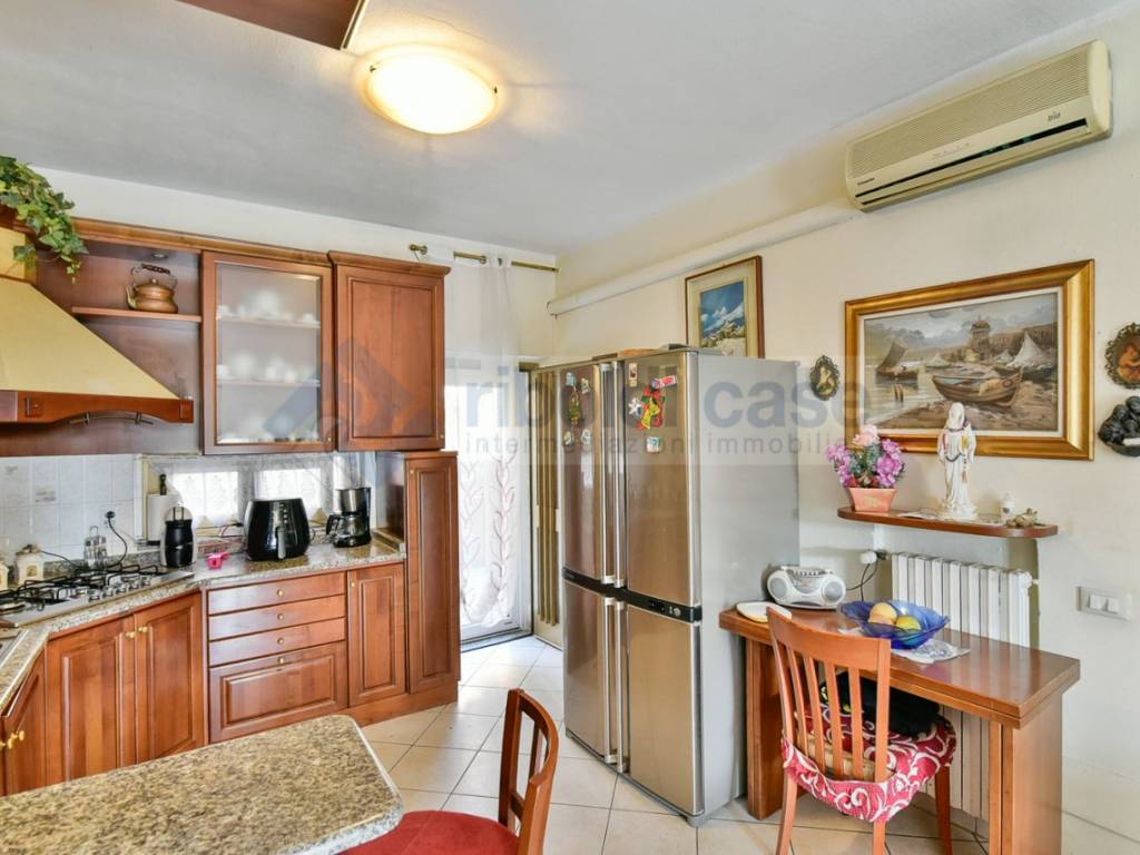 Appartamento a Cesano maderno in VIA PODGORA - Foto 4