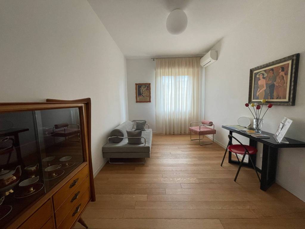 Appartamento a La spezia in Piazza Giulio Beverini - Foto 2