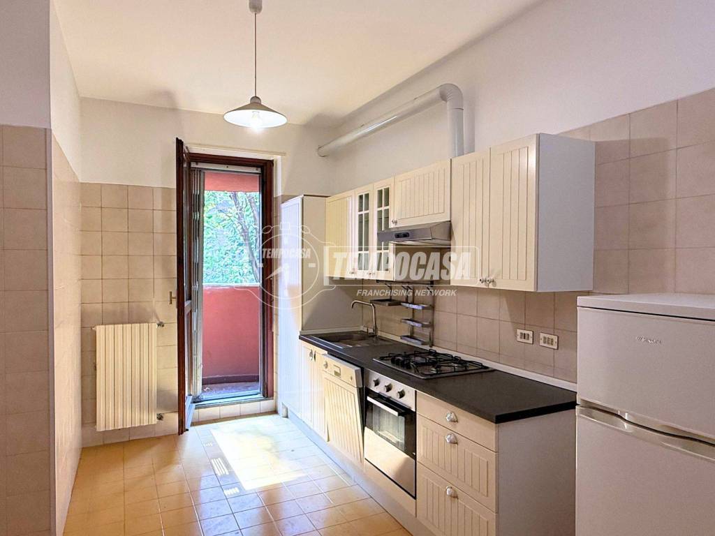 Appartamento a Monza in Via Don L. Sturzo 9 - Foto 5