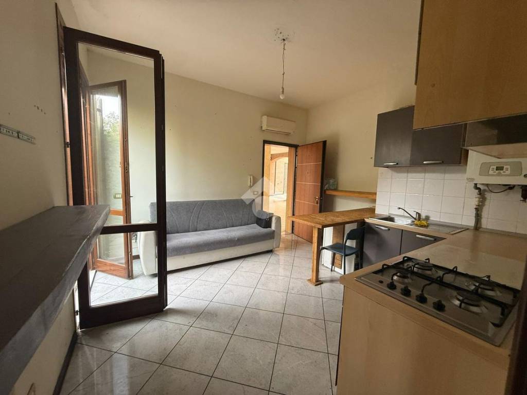 Appartamento a Reggio emilia in VIA GEORGI DIMITROV, 75 - Foto 3