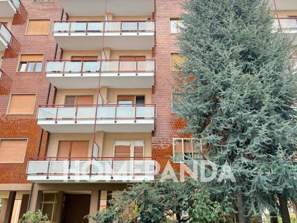Appartamento a Collegno in Via Cesare Battisti, 109 - Foto 2
