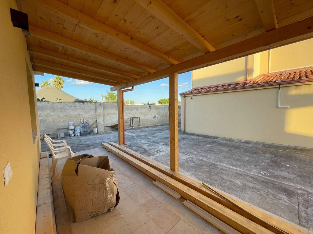 Villa a Siracusa in Via Lago di Varese, 11 - Foto 2