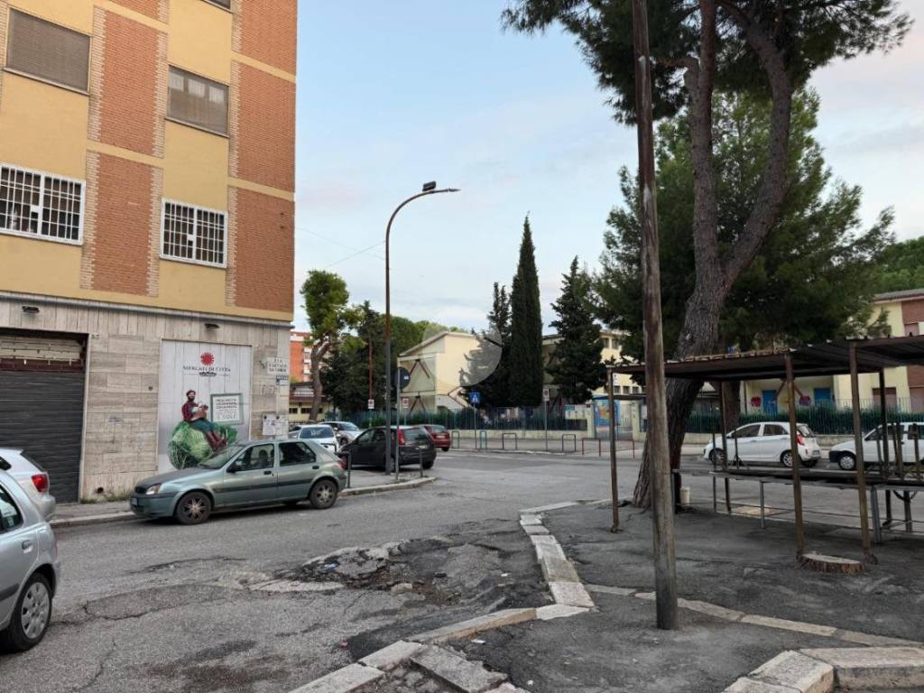 Box / garage a Foggia in Via Gaetano Salvemini, 100 - Foto 4