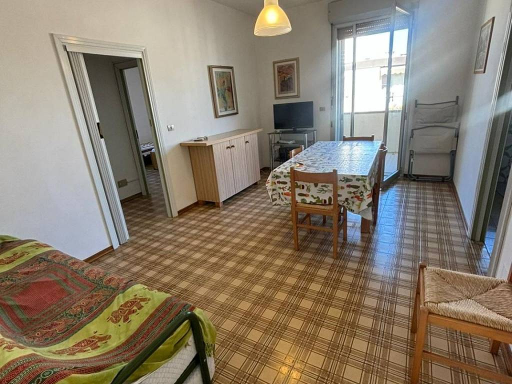 Appartamento a Comacchio in Viale Raffaello Sanzio, 121 - Foto 3