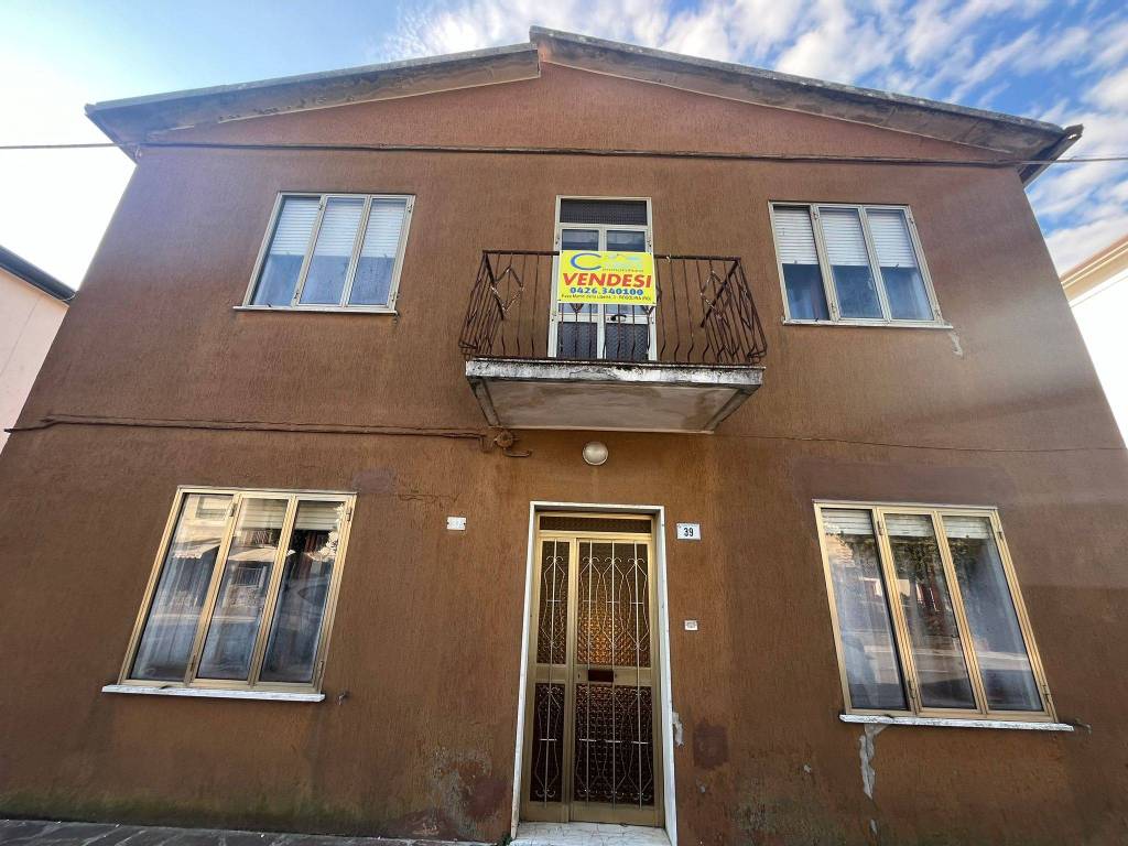 Villa a Rosolina in Piazza G. Albertin - Foto 2