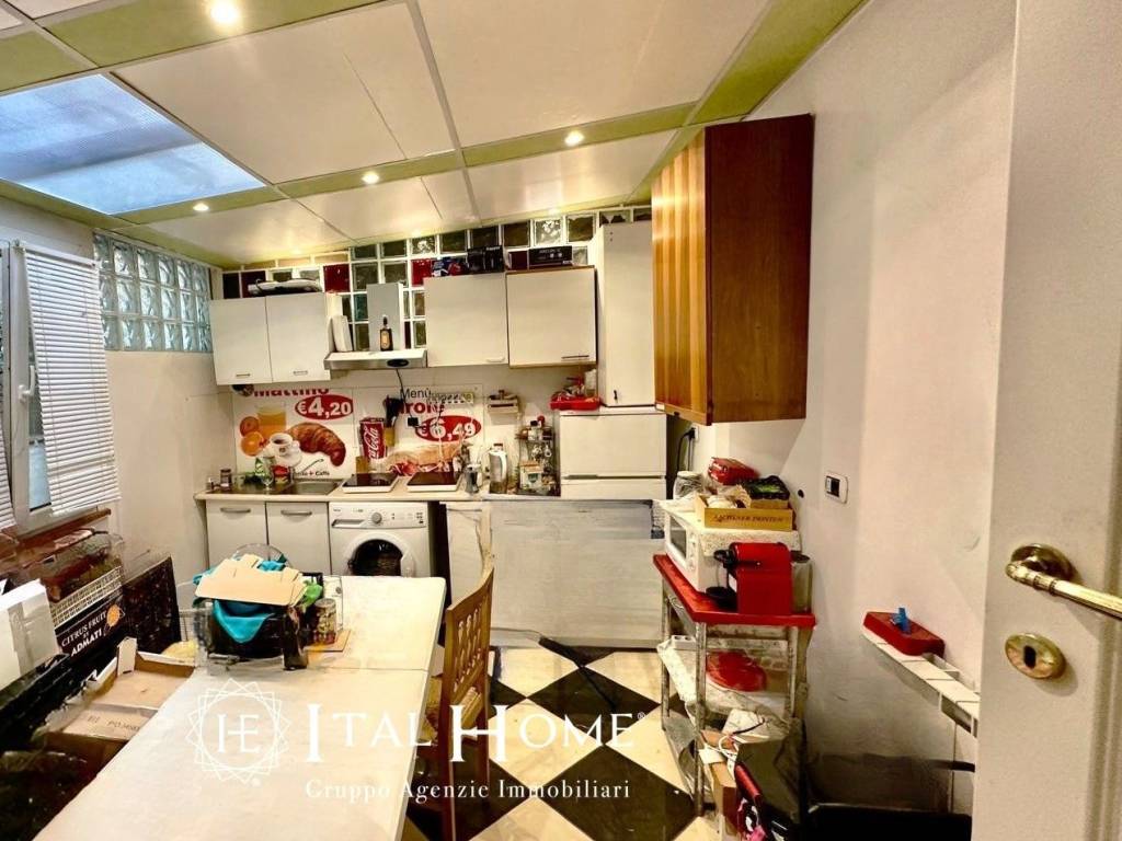 Appartamento a Verona in Via Giovanni della Casa - Foto 5