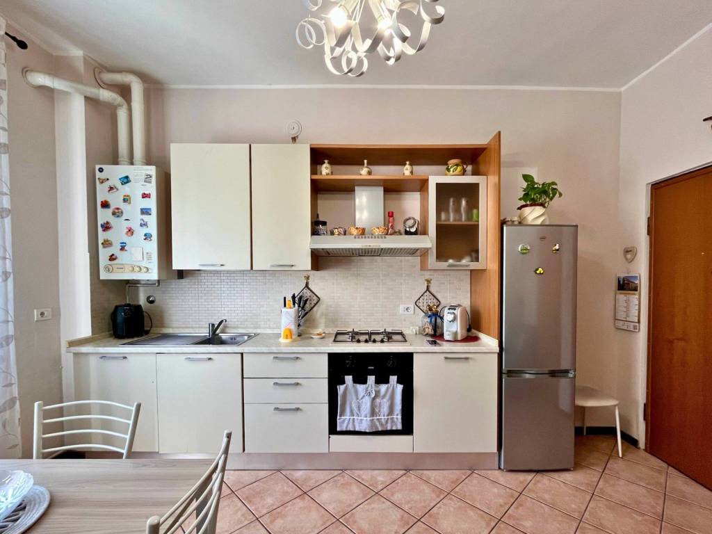 Appartamento a Casatenovo in Via Nino Bixio - Foto 4