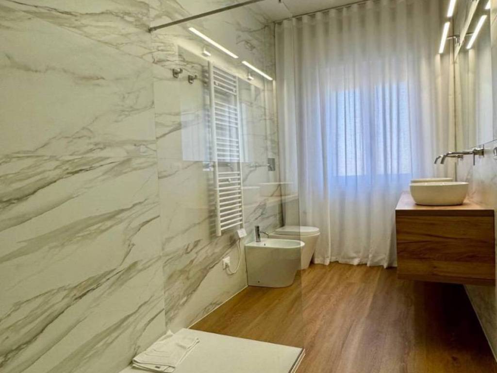 Appartamento a Montesilvano in Via Lago di Garda, 30 - Foto 5