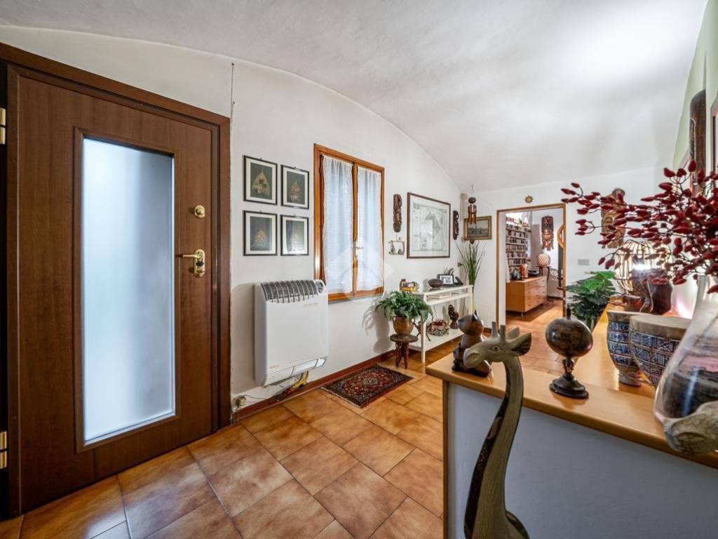 Appartamento a Reggio emilia in Via Guicciardini - Foto 4