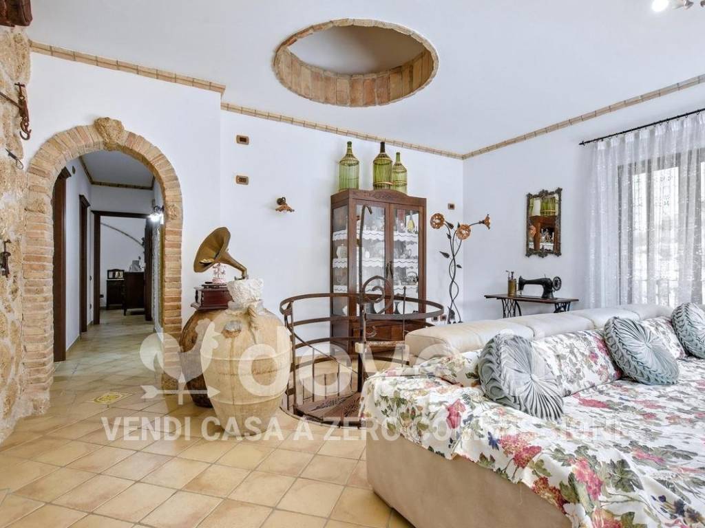 Villa a Salerno in Strada Provinciale Altimari, 7 - Foto 2