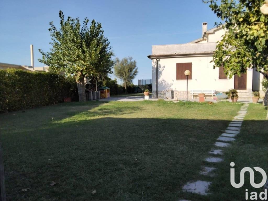 Villa a Fano in Via Ammiraglio Cappellini - Foto 3