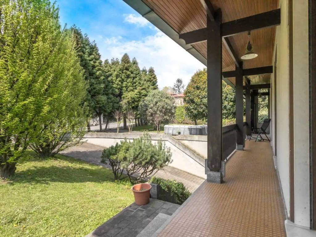 Villa a Airuno in Via Postale Vecchia - Foto 4