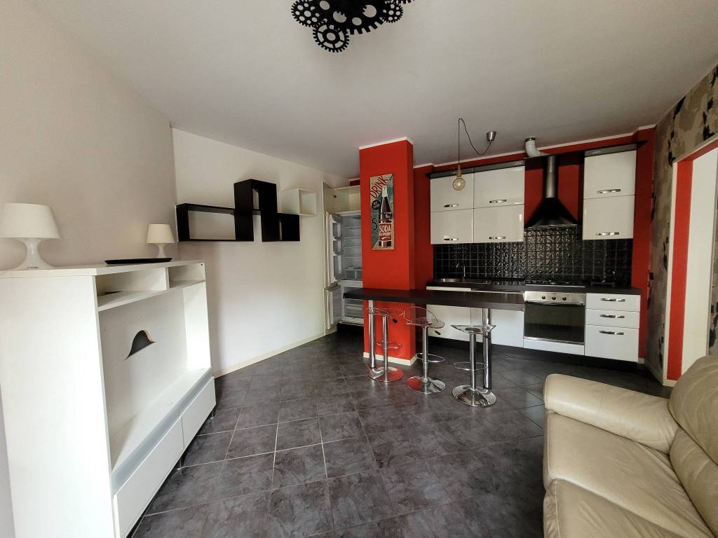 Appartamento a Villa guardia in Via Flaminio Pellegrini - Foto 2