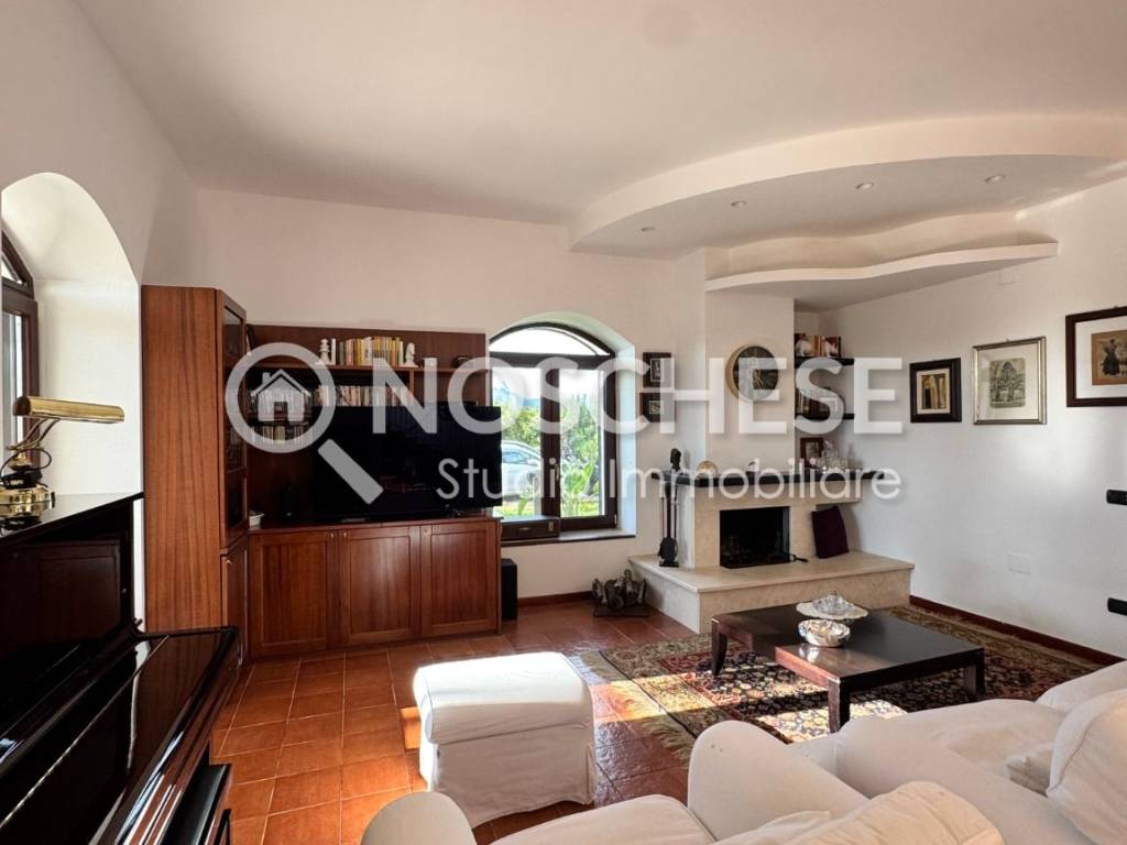 Villa a Pontecagnano faiano in Via Lago Caldonazzo, 8 - Foto 5