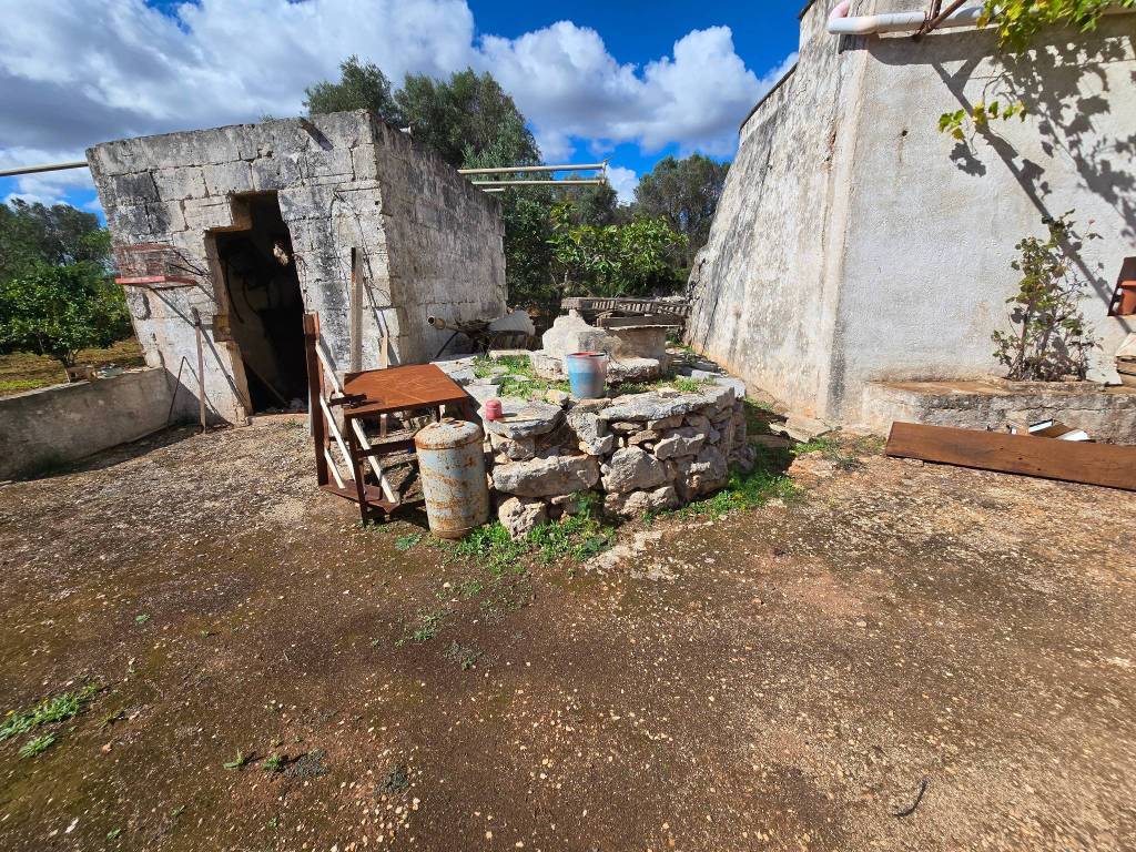Rustico / casale a Ceglie messapica in SP24 - Foto 5