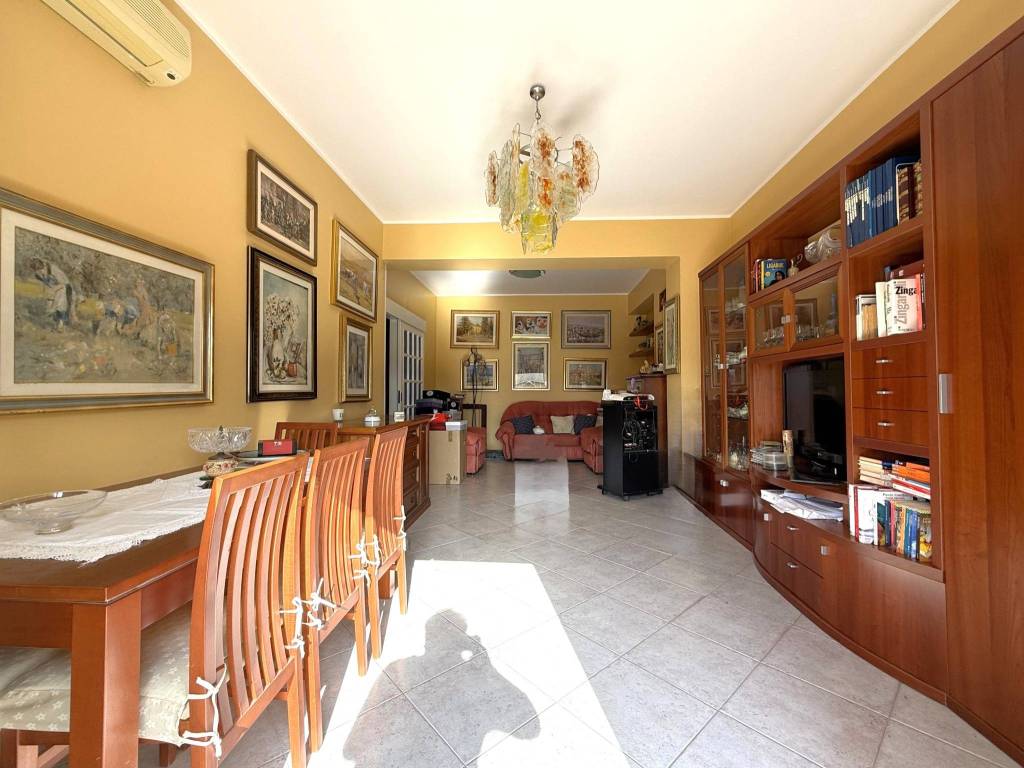 Appartamento a Catanzaro in Via Eraclea - Foto 2