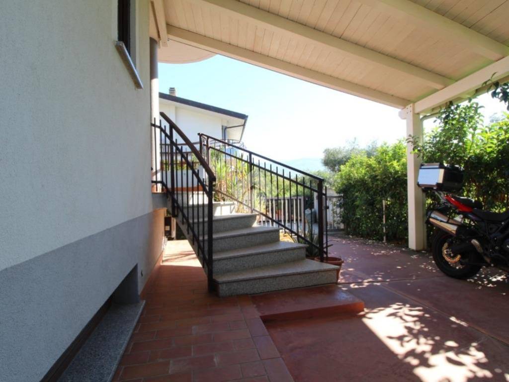 Villa a Montalto uffugo in Via Tesori, 21 - Foto 5