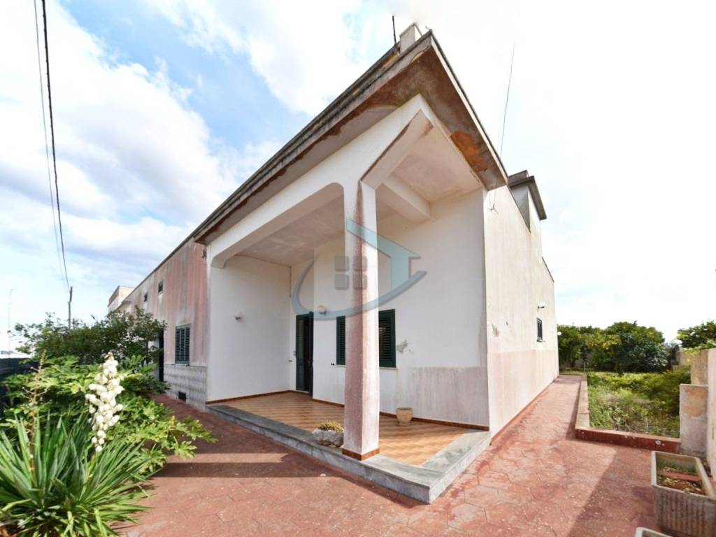 Casa indipendente a Castrignano del capo - Foto 4