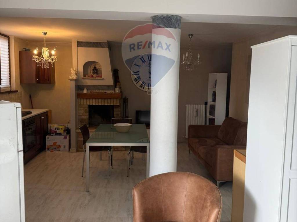 Appartamento a Camerata picena in via Collodi - Foto 4