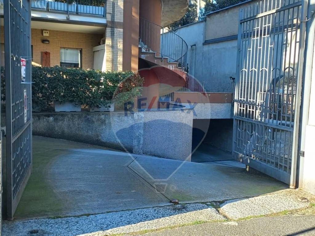 Box / garage a Seregno in Corso Matteotti, 137 - Foto 3