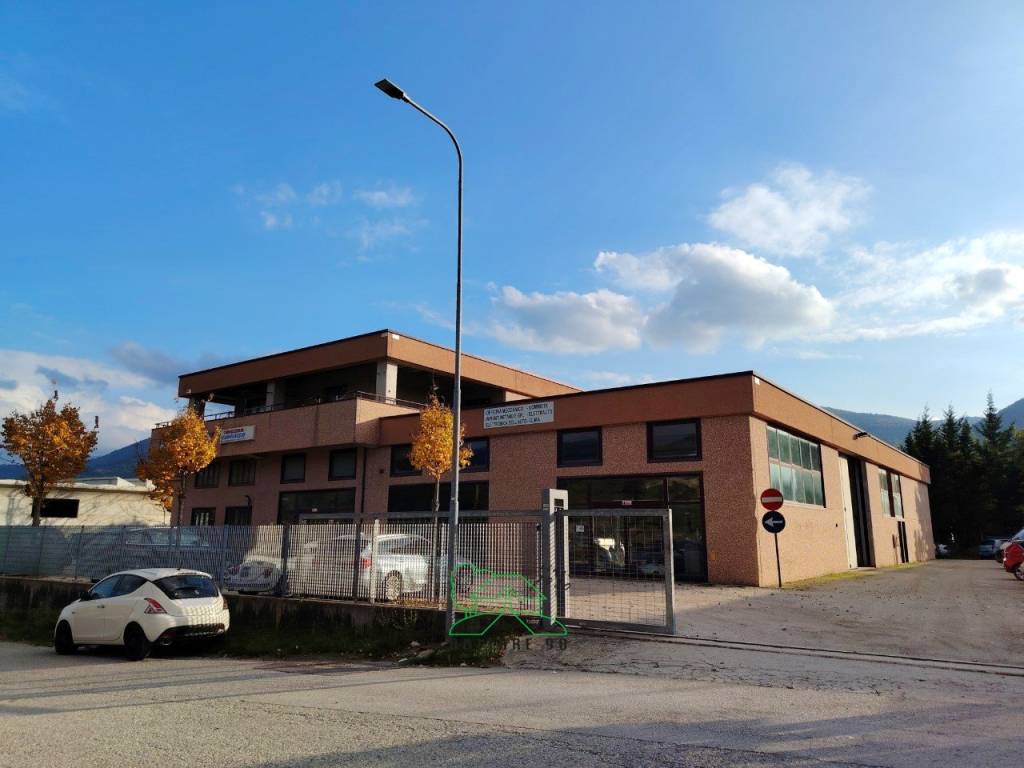 Immobile a Urbino in VIA DEL LAVORO, 16 - Foto 3