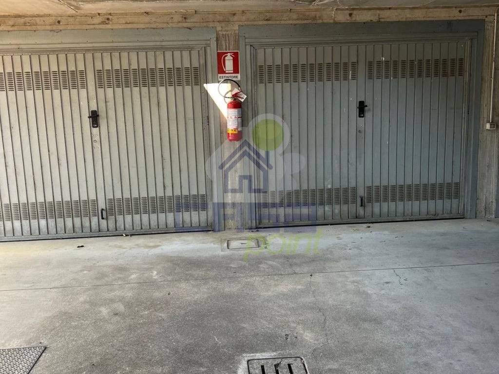 Box / garage a Codogno in Via Petrarca - Foto 3