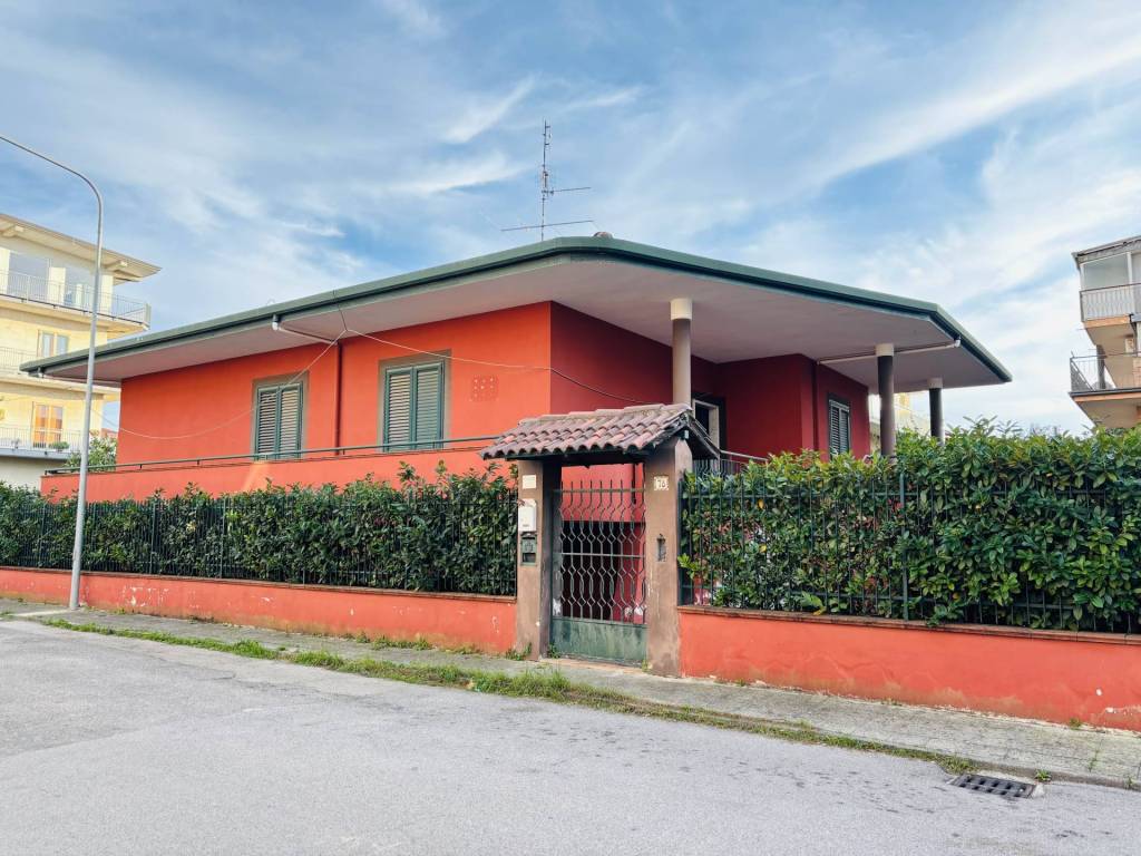 Appartamento a Bellizzi in Via Paraggio, 78 - Foto 2