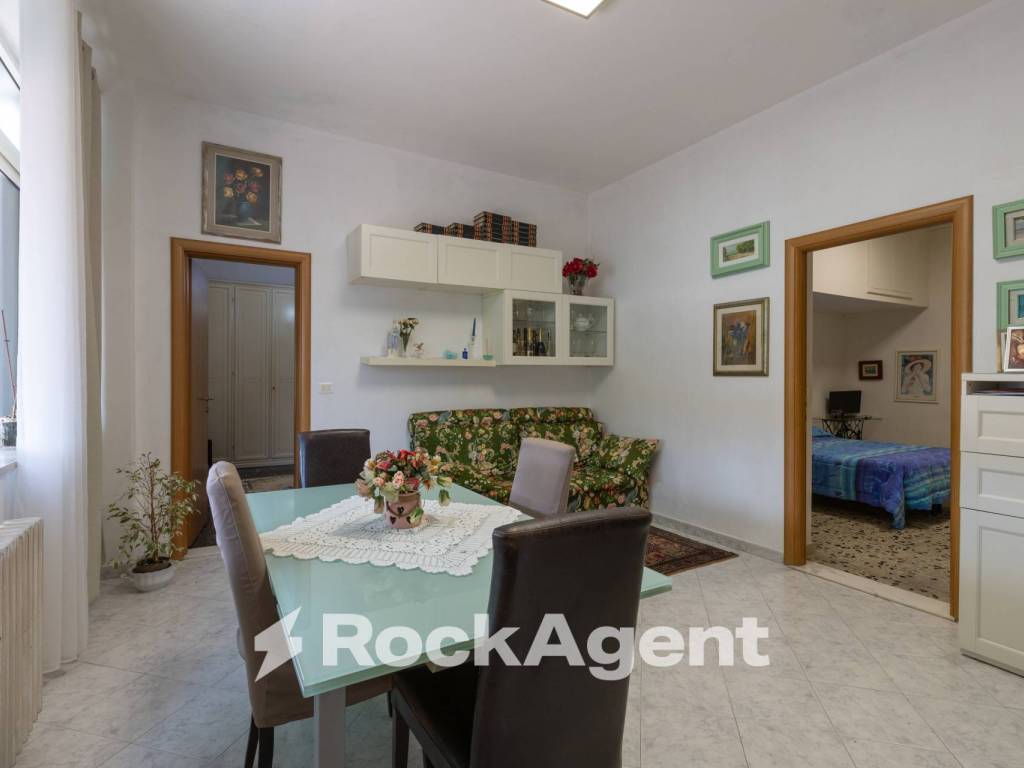 Appartamento a Livorno in Via Terrazzini, 84 - Foto 2