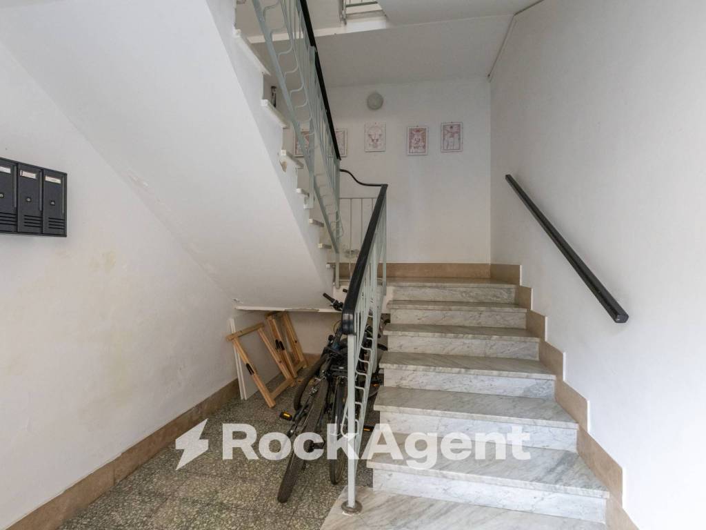 Appartamento a Livorno in Via Terrazzini, 84 - Foto 3