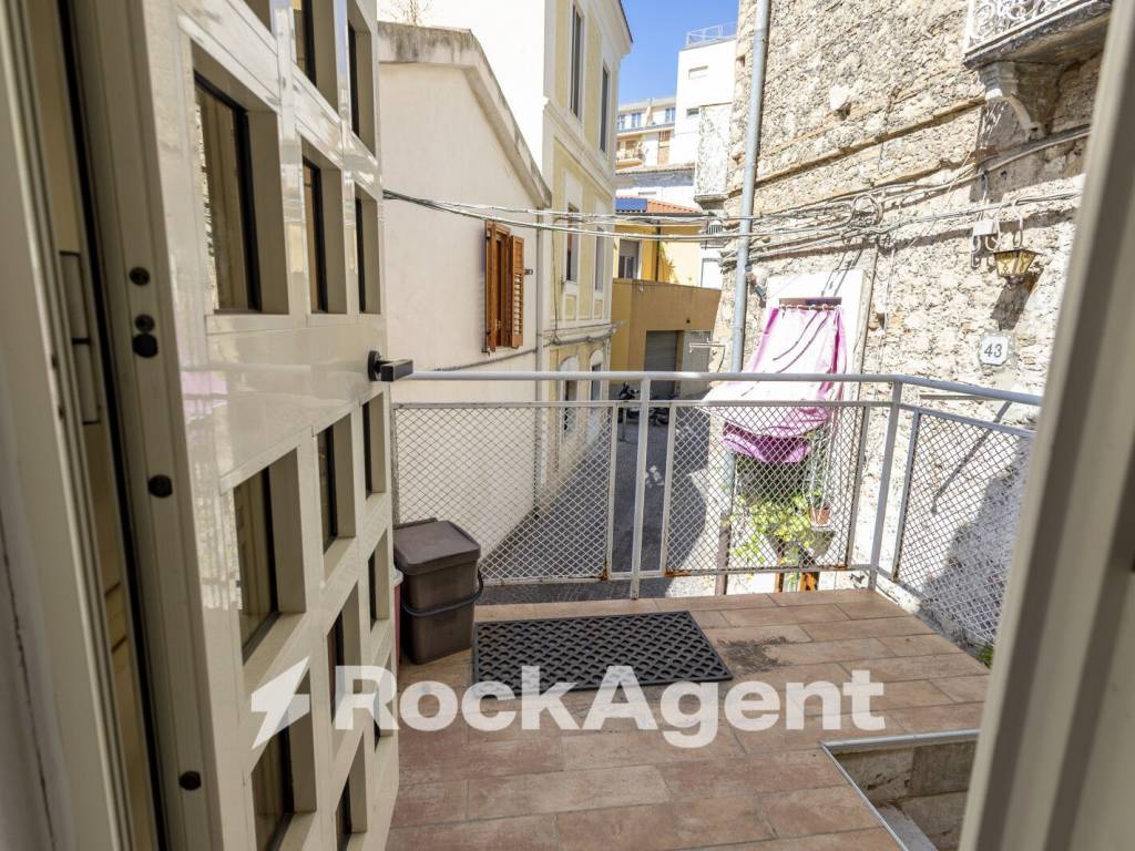 Appartamento a Catanzaro in Via XX Settembre, 46 - Foto 2