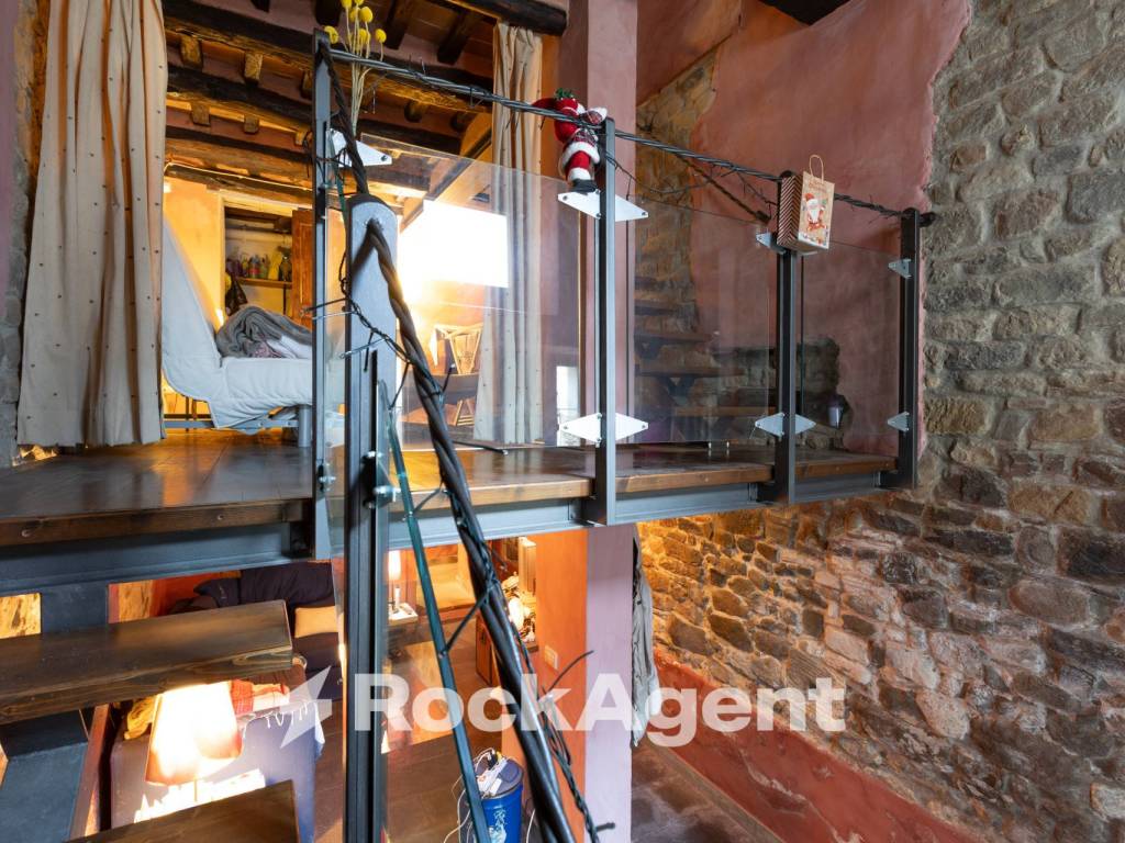 Casa indipendente a Pescia in Piazza San Martino, 11 - Foto 2