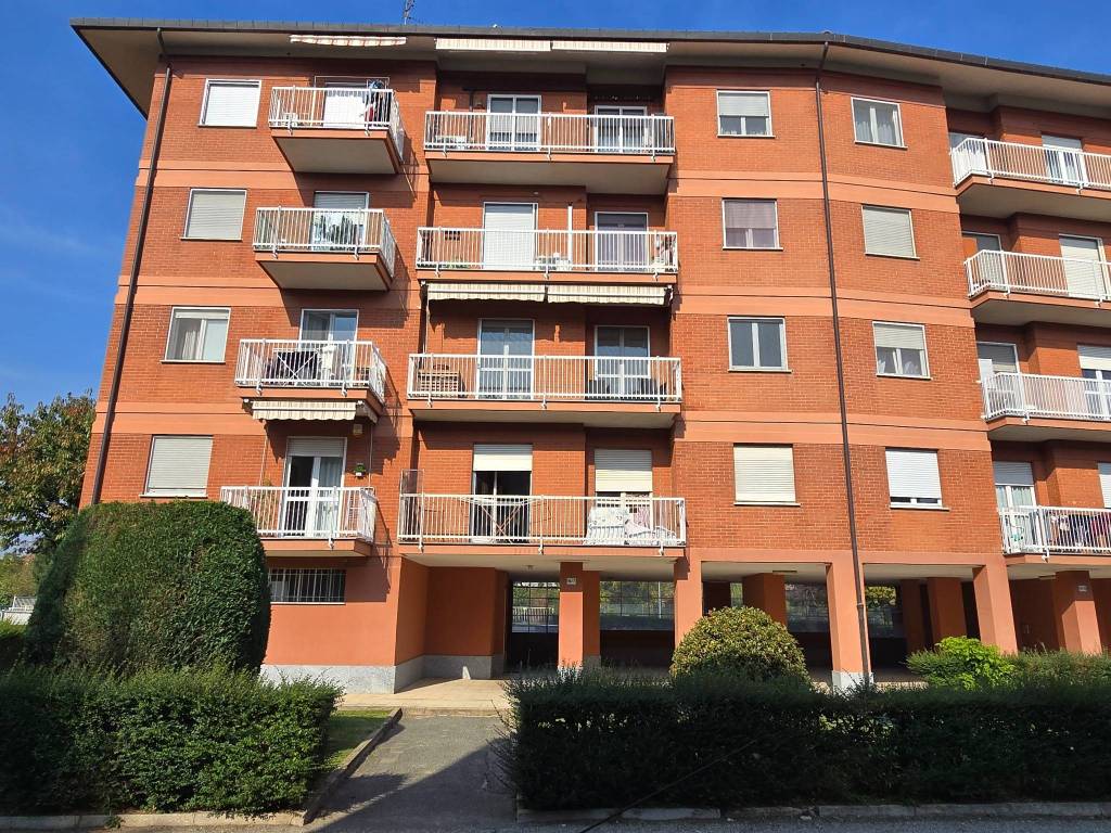 Appartamento a Orbassano in Via Dante di Nanni - Foto 2