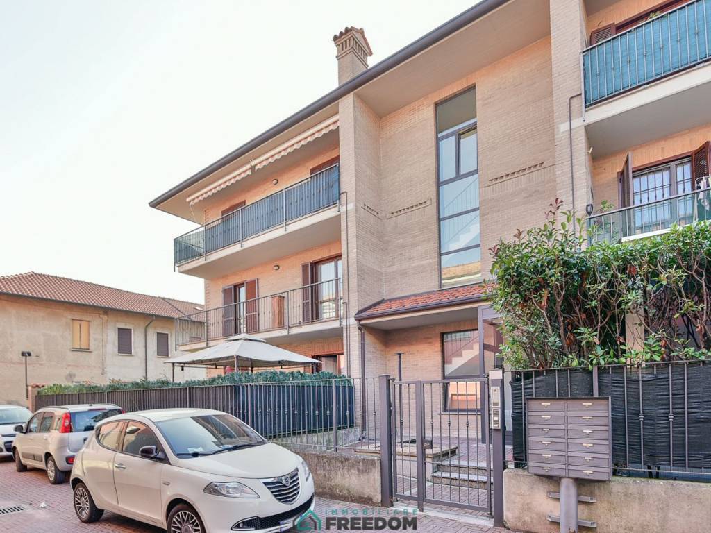 Appartamento a Desio in Via Don Luigi Pirotta - Foto 2
