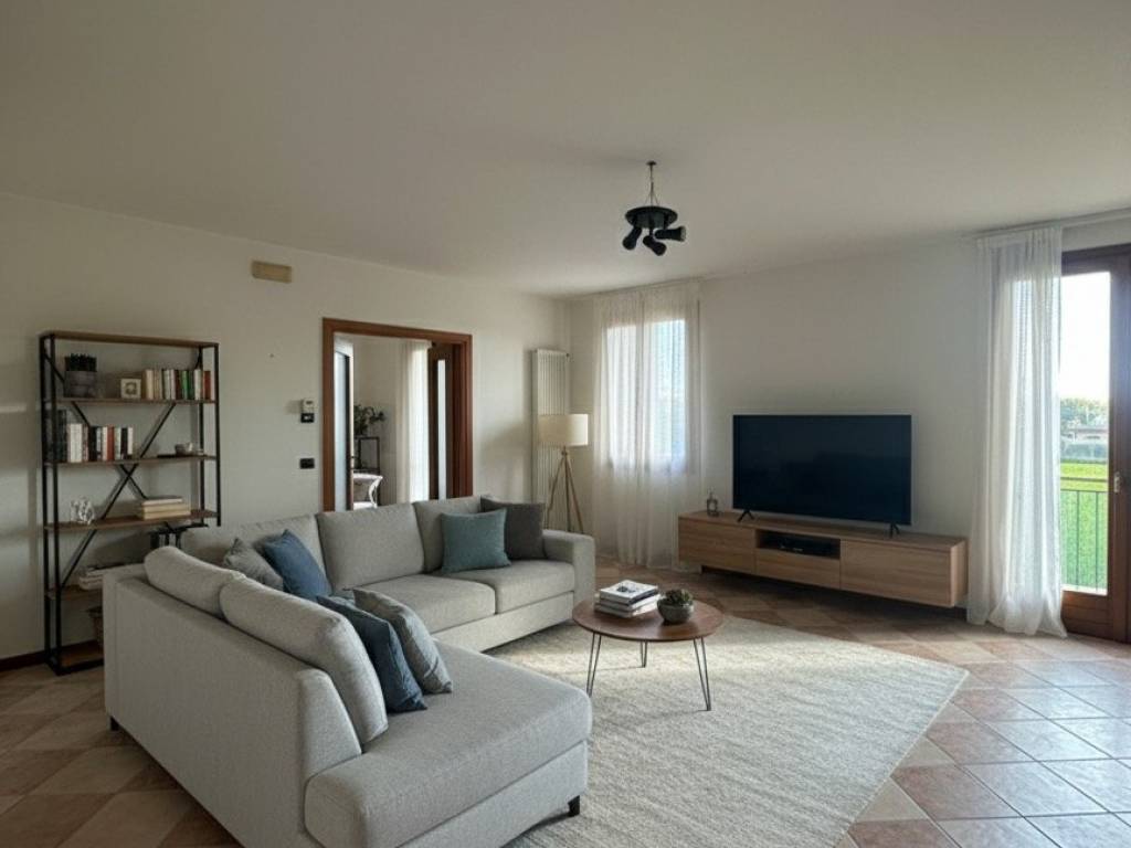 Appartamento a Rosà in Via Giacomo Puccini - Foto 2