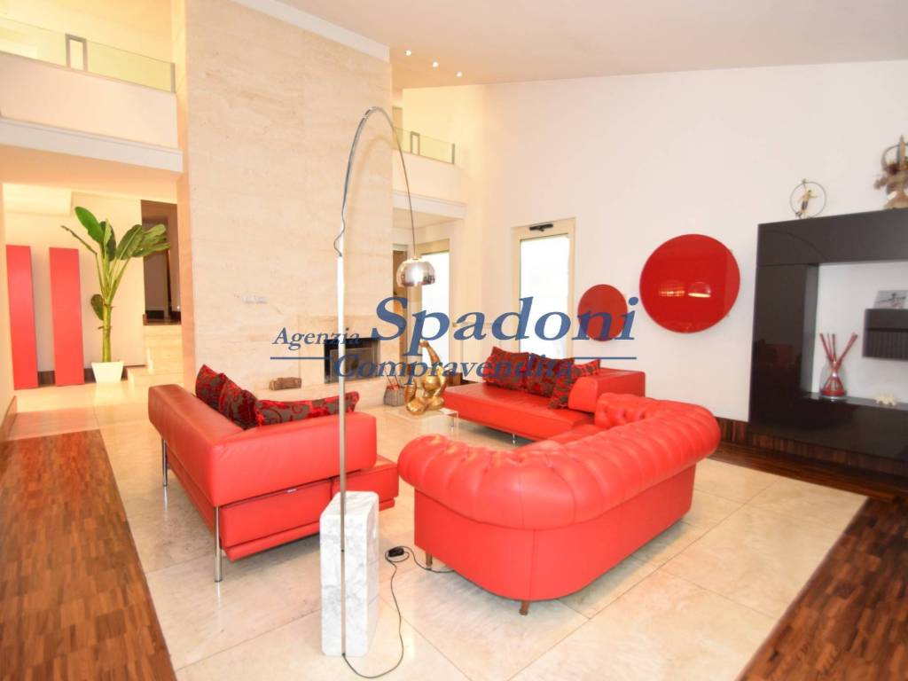 Villa a Montecatini-terme in Via Vincenzo Bellini - Foto 3