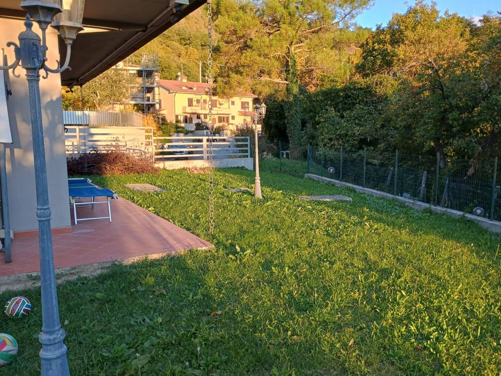 Villa a Vaiano in Via Emilio Bertini - Foto 2