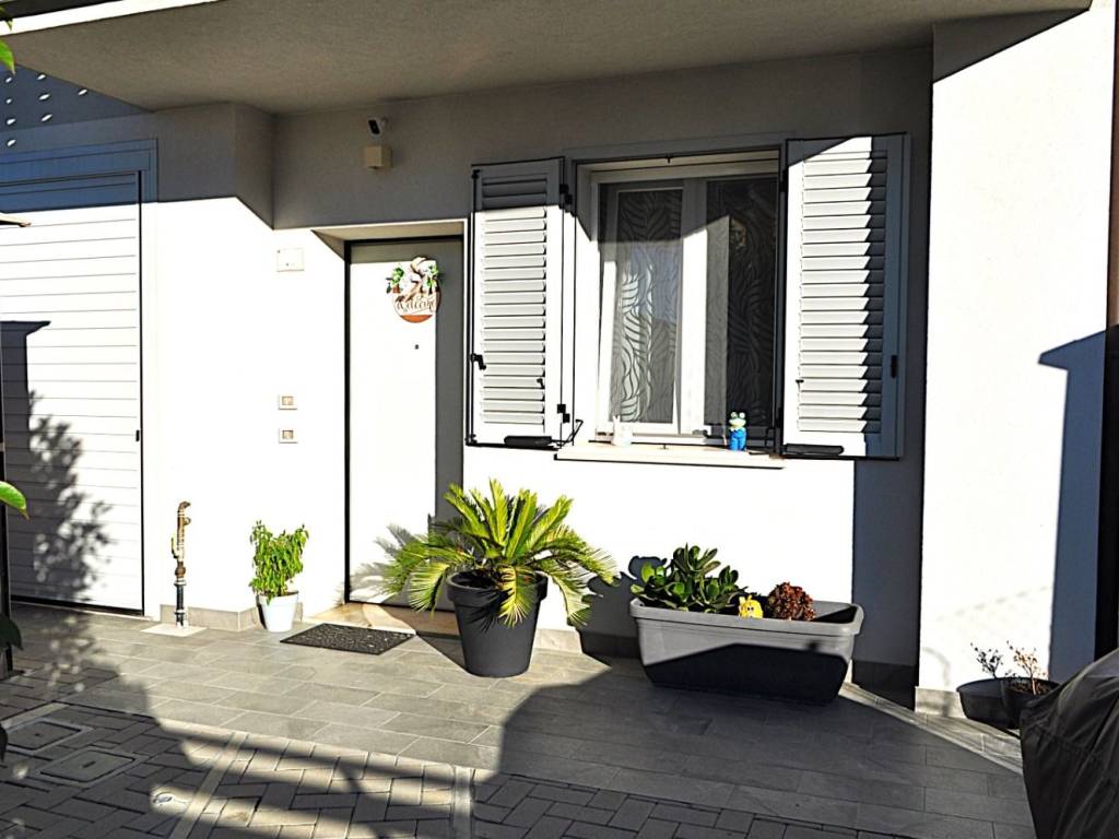 Villa a Massa lombarda in Via Davide Visani - Foto 2