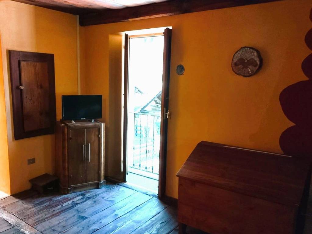 Appartamento a Premia in Frazione Altoggio, - - Foto 5