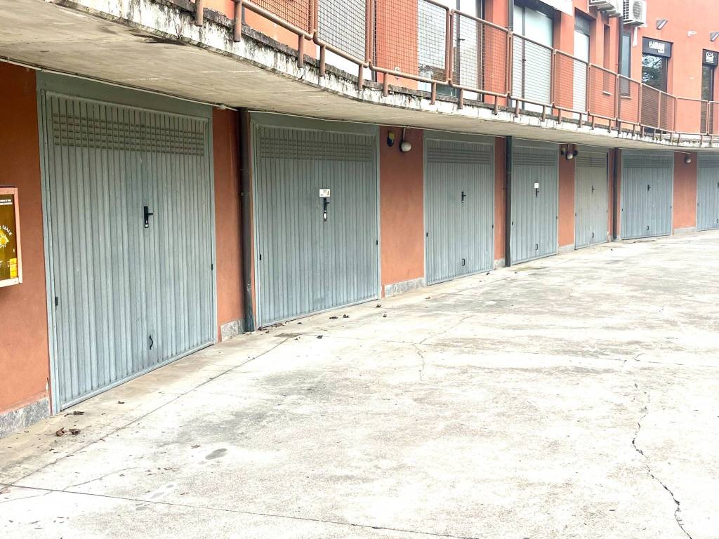 Box / garage a Calco in Via Giuseppe Garibaldi - Foto 2