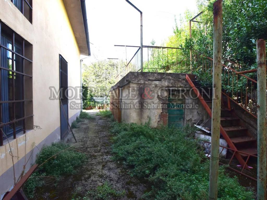 Appartamento a Castelfiorentino in Via Cesare Battisti No Number - Foto 4