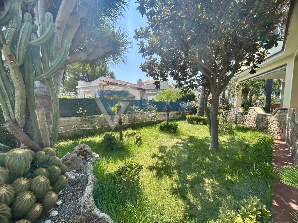 Villa a Siracusa in Fontane Bianche - Foto 2