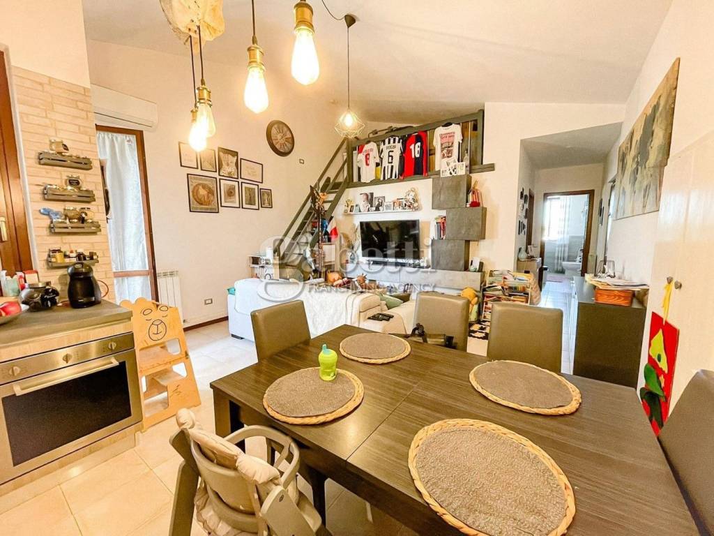 Appartamento a Grosseto in Strada Fattoria Crespi - Foto 3