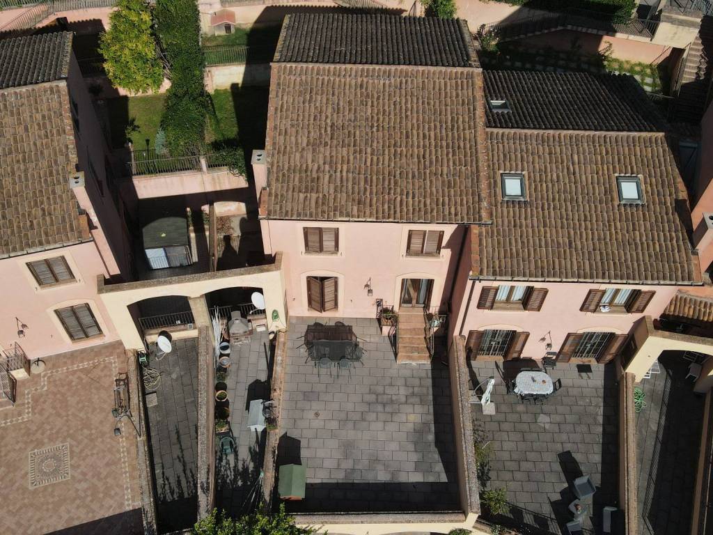 Villetta a schiera a Anagni in Via Santa Cecilia, 11 - Foto 2