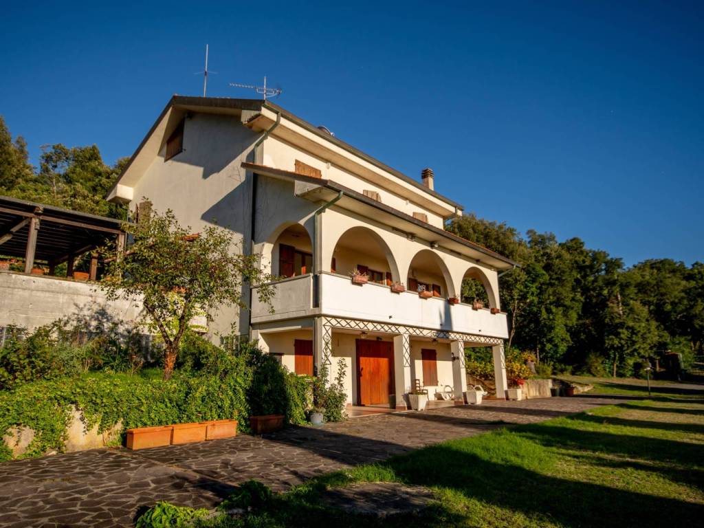 Villa a Riparbella - Foto 4